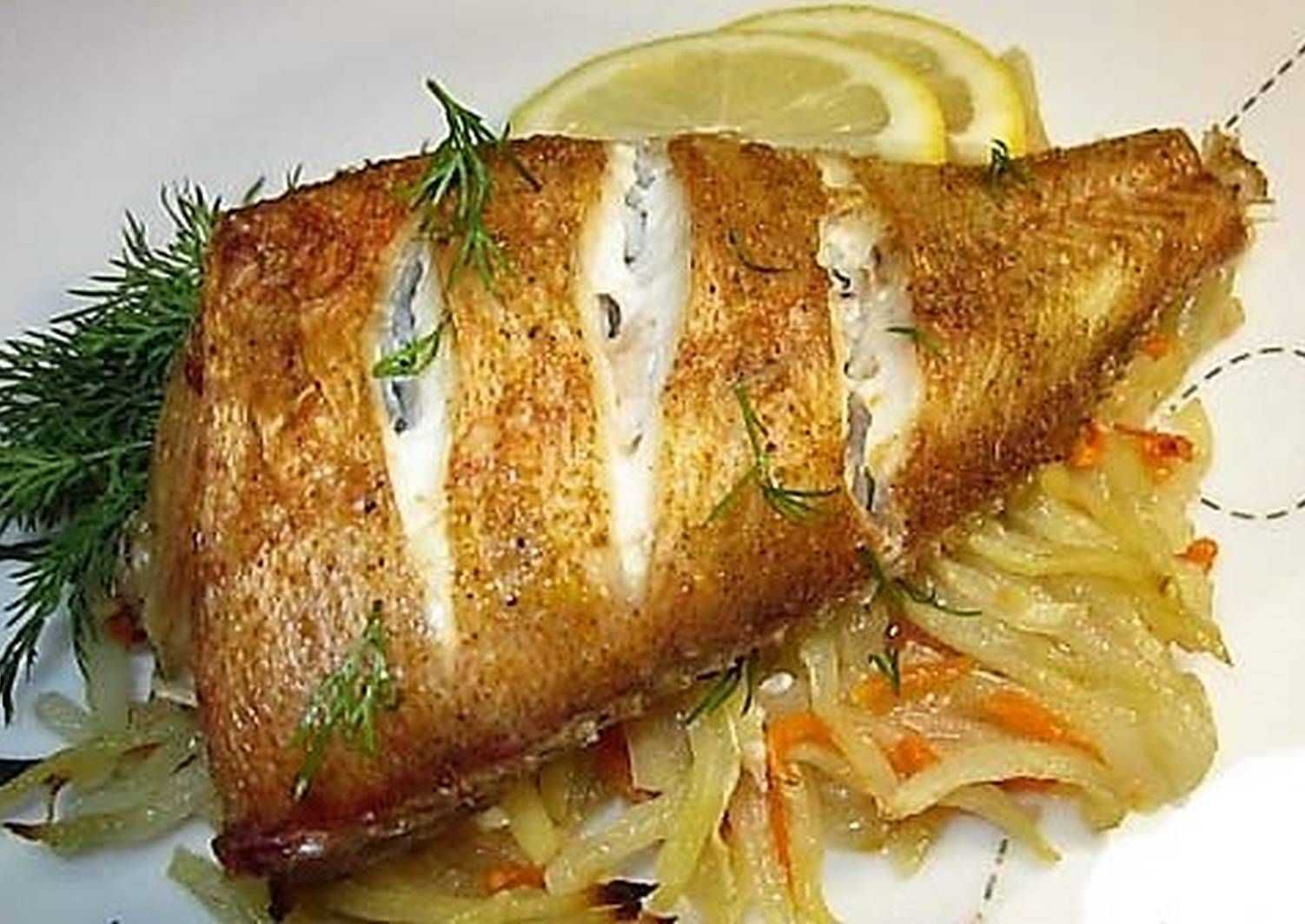 Рыба, запеченная в духовке - рецепт с фото. как вкусно приготовить целиком или кусочками